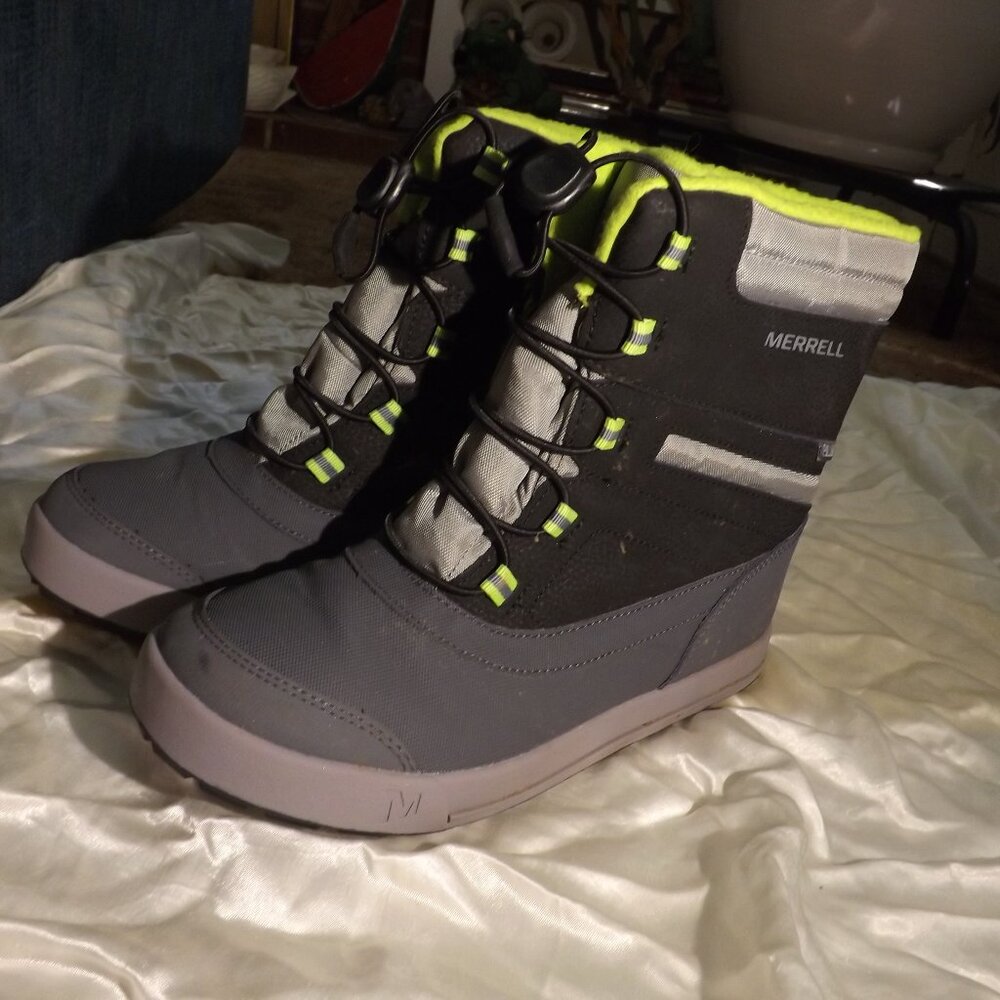 Merrell ML-Snow Drift Waterproof Boots Size 6M 200 Gram Insulation EPC